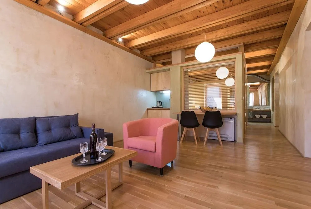 Polixenys Suites