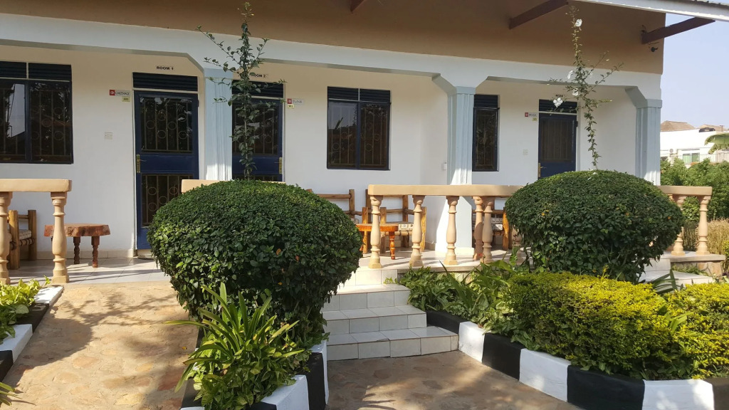 Phenicia Motel