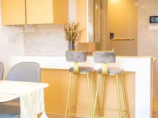 Qiuxiang Apartment