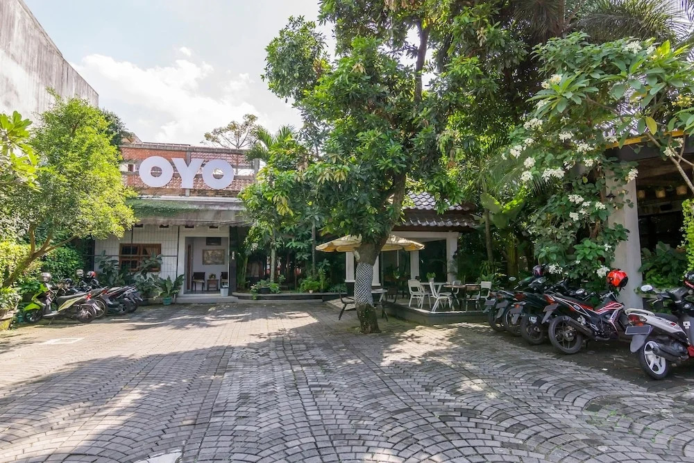OYO 1059 Roemah Oma Guest House