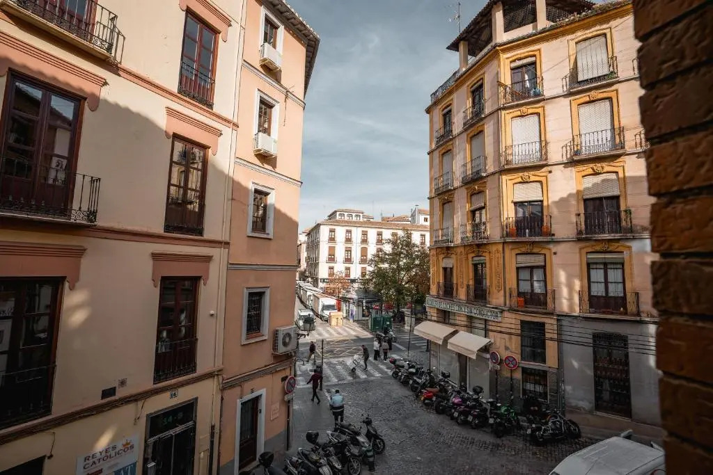Apartamento en el Corazón de Granada - QH Granada Centro