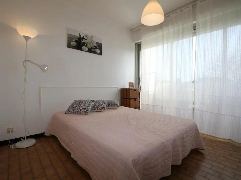 Appartement Balaruc-les-Bains, 1 pièce, 2 personnes - FR-1-553-87