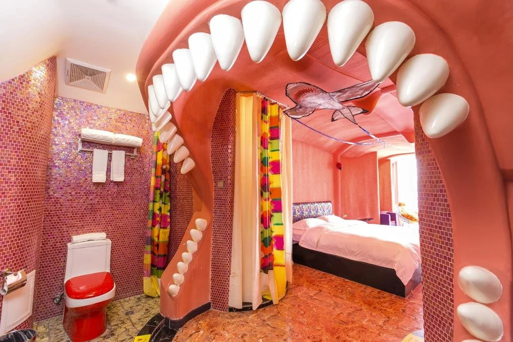 DREAM COLOR Theme Hotel