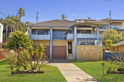 143 Matthew Flinders Drive, Port Macquarie