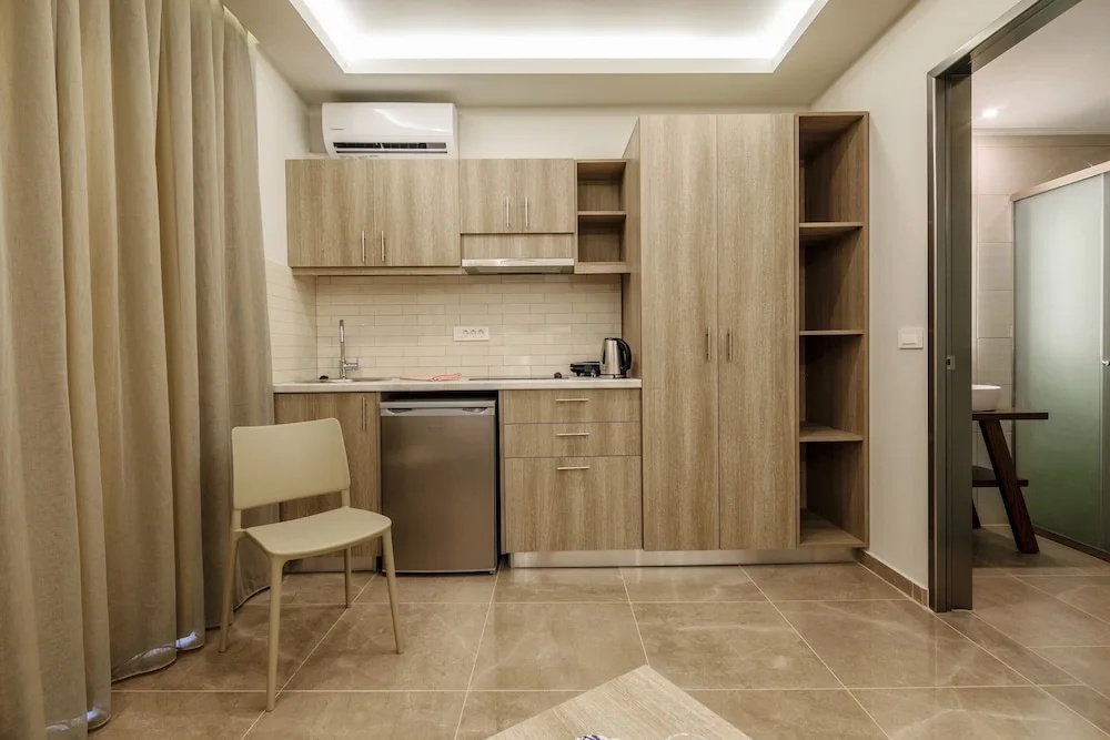 Remezzo Studios & Apartments
