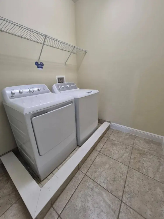 6BR 5BA w Private Pool Spa Near Disney