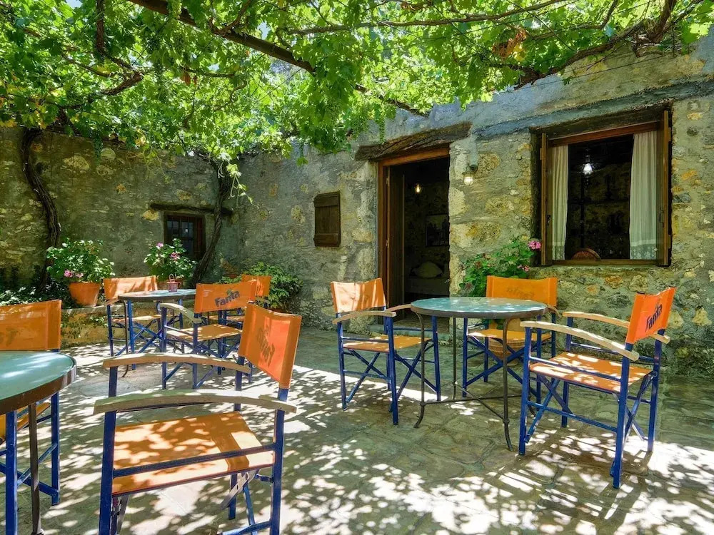 Inviting Villa In Palaiochora With Sea And Mountain Views