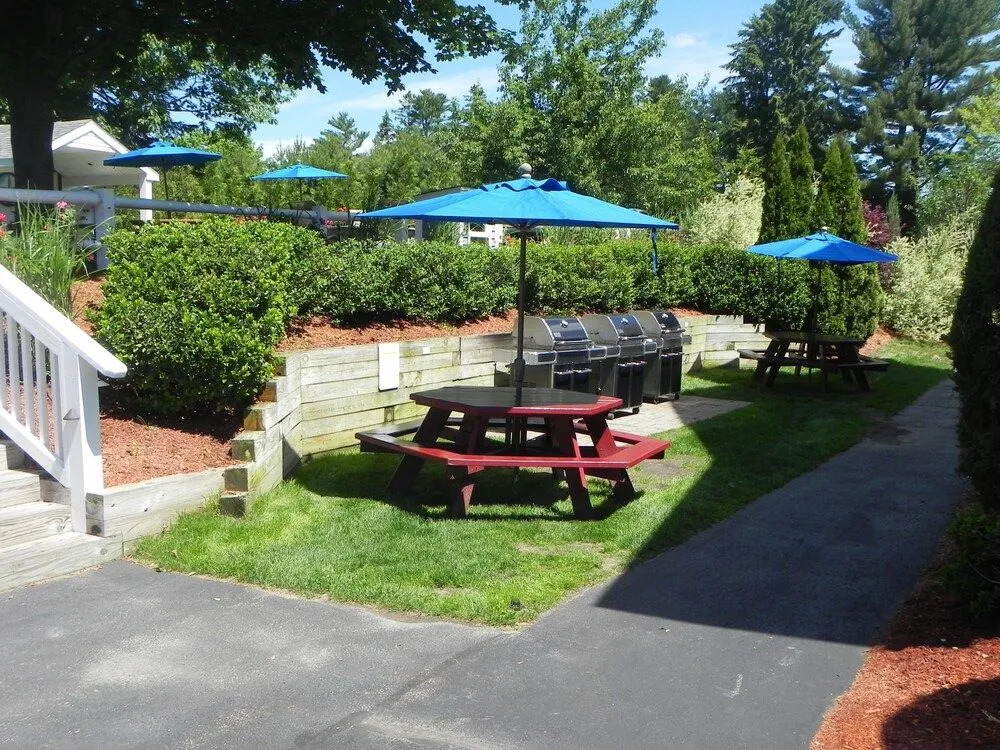 Elmwood Resort Hotel