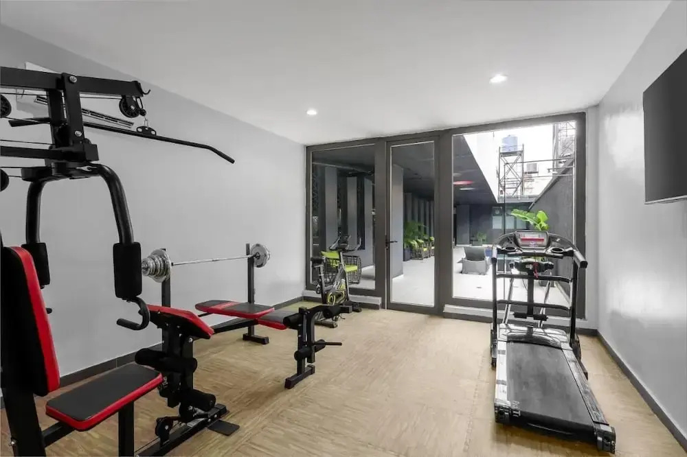Four-Two Africa Lane Luxury Apartment