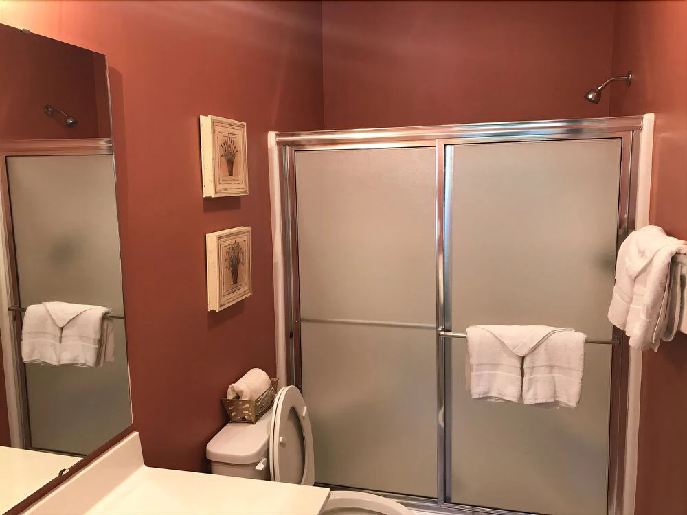 23C Sandpiper Bay 3 Bedrooms 2 Bathrooms Condo