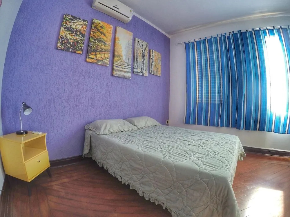 Red Monkey Hostel: Água Branca