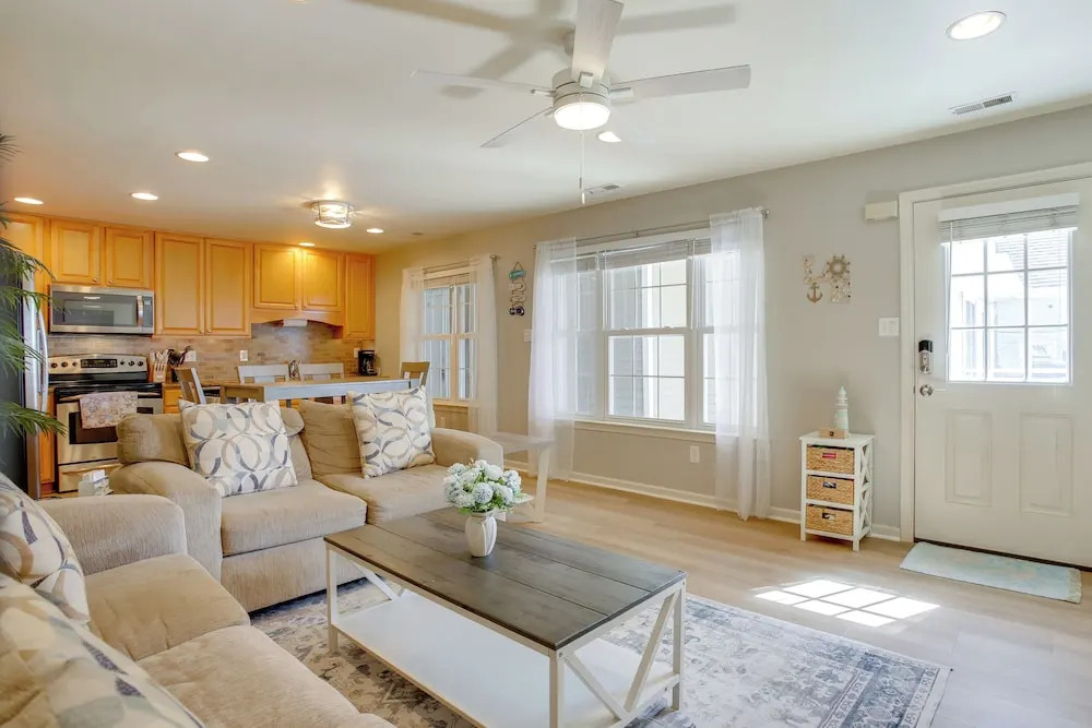 Brigantine Condo - Steps to the Ocean!