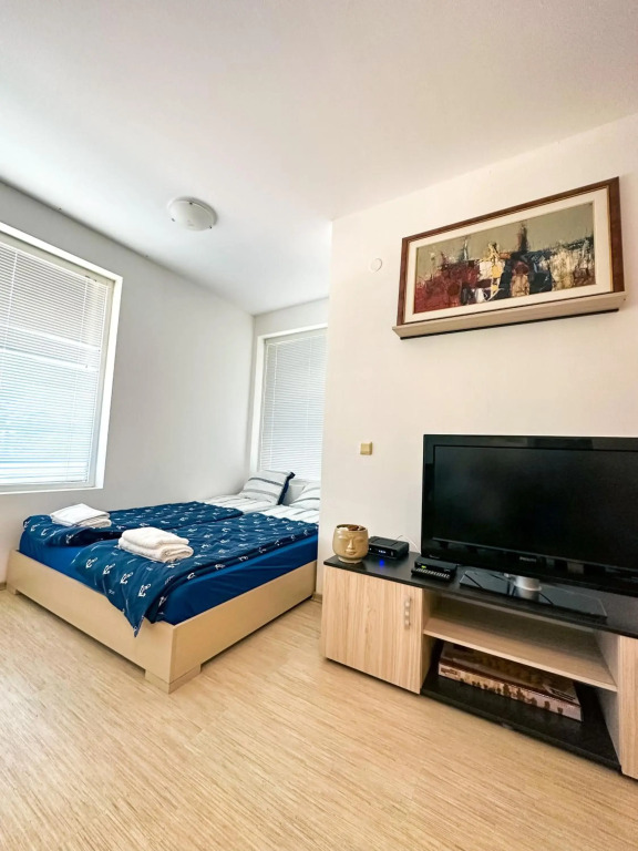 Apartment #1 - Sunshine and Love