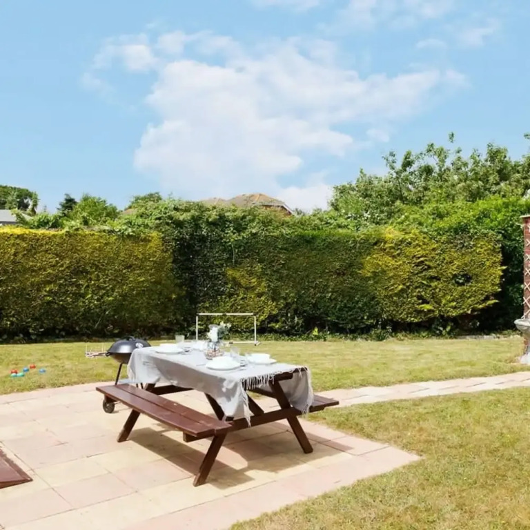 Sussex Seaside Home 200m to Beach