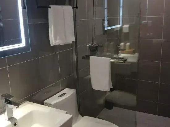 Rest Comfort Hotel (Wenzhou Oubei Shuangta Road)
