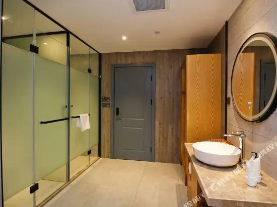 No.6 Future Hotel