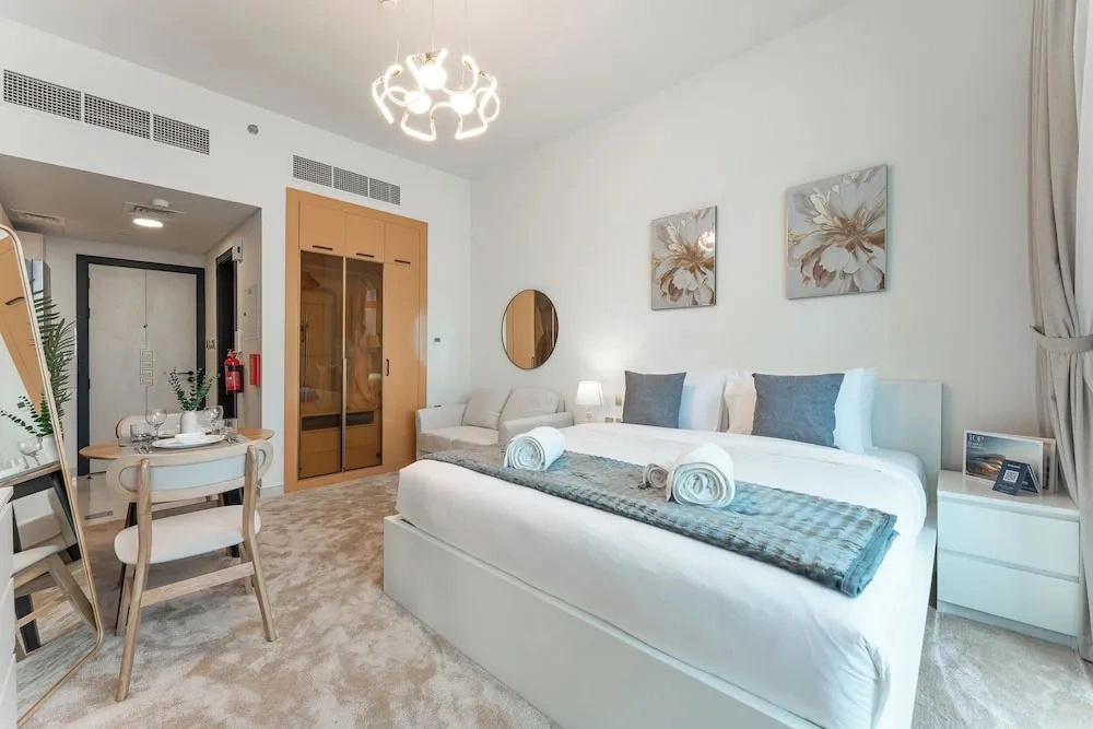 PVH - Skyz - Chic Studio