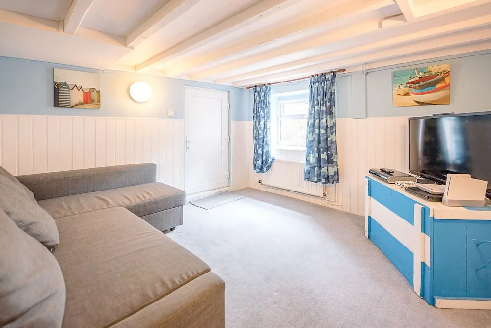 Settled In, Aldeburgh