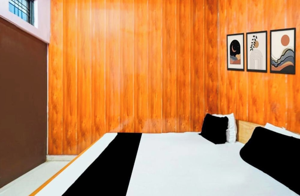 Hotel pushpanjali