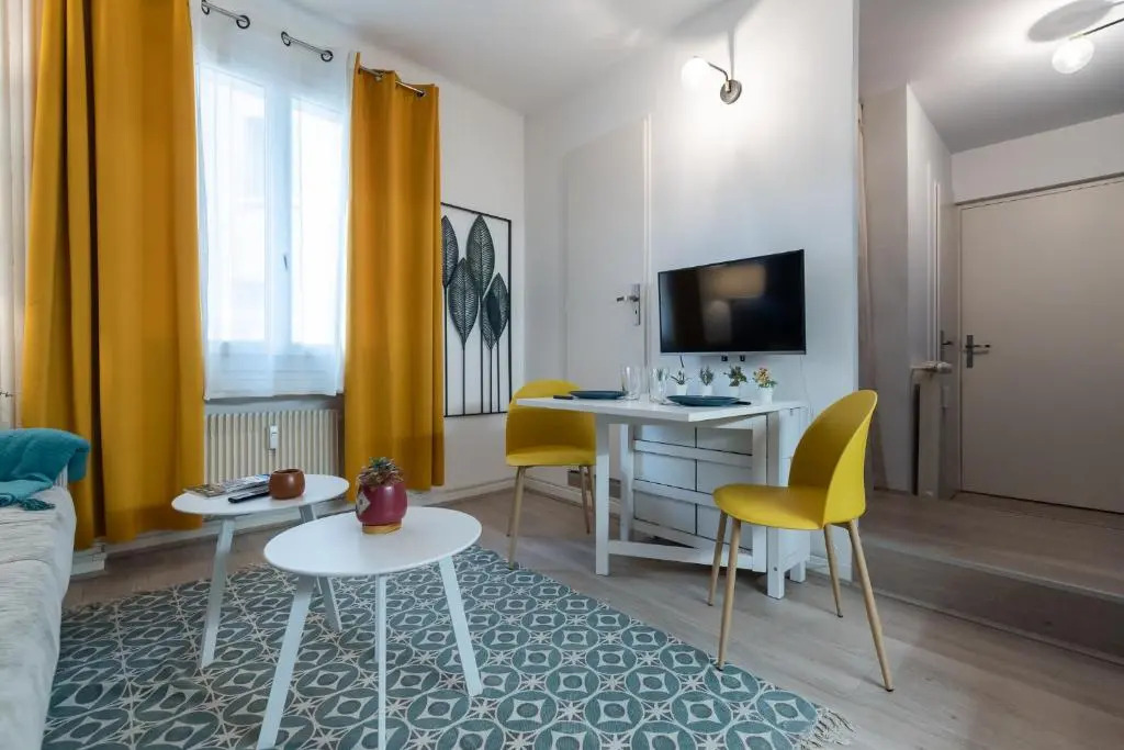 studio blue confort , proche gare part dieu
