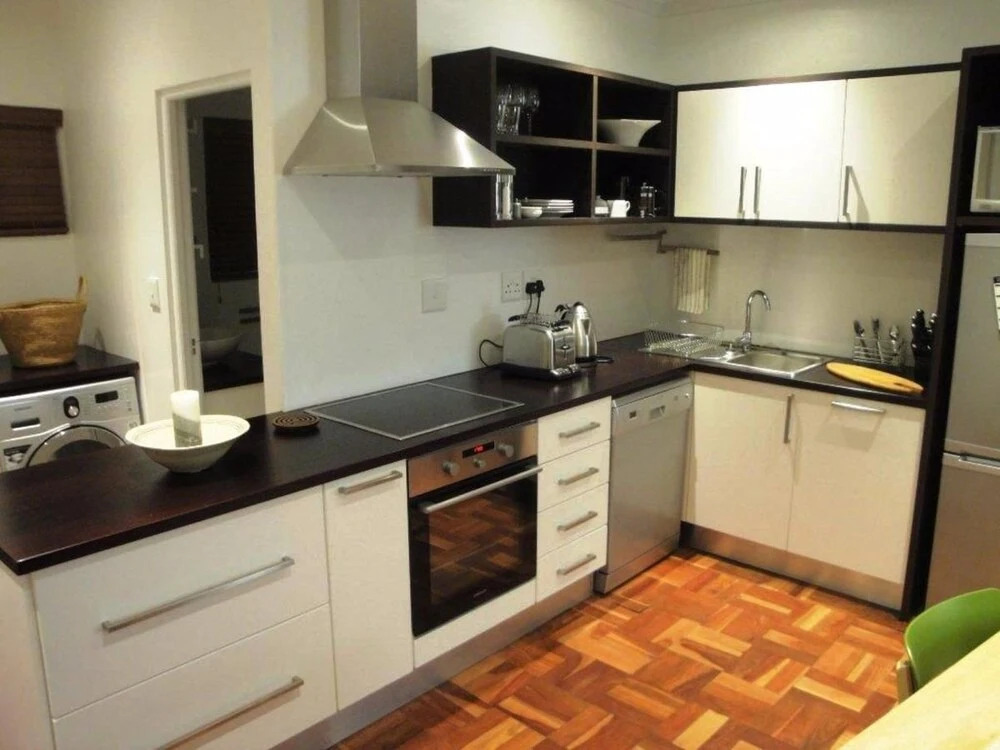 Connemara Court