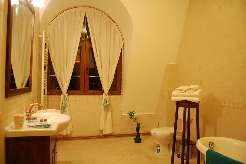 Bucharest Boutique Accommodation by Hotels