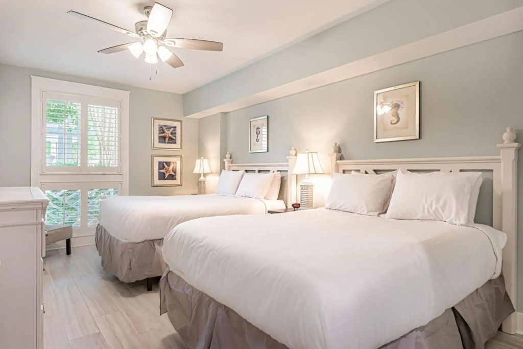 Market Street Inn 339 flr3 Studio 1BA 4