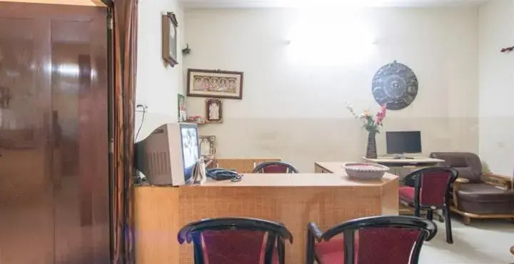 OMR Guest House