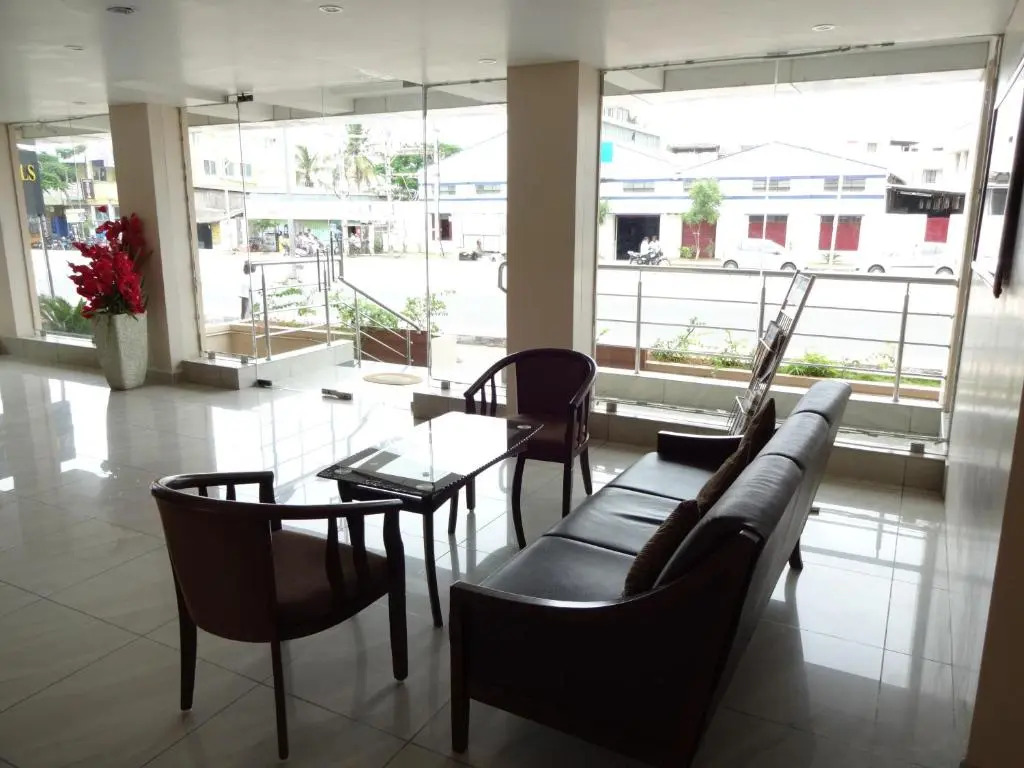 Hotel Sky Lite