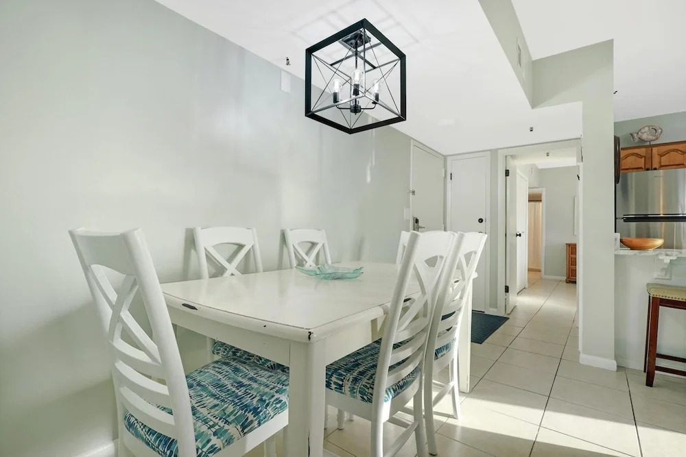 Royal Gulf Beach & Racquet Club 5110 2 Bedroom Condo by Redawning