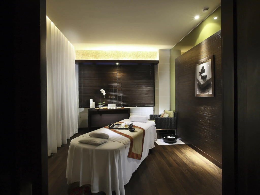 Sofitel Philippine Plaza Manila