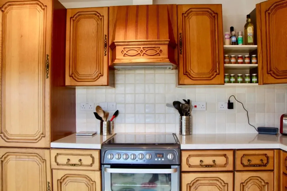 Homely 3 Bedroom Flat With Castle Views