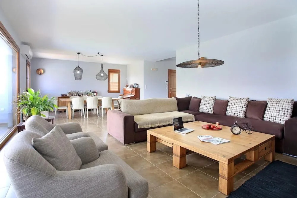 Villa Elpida