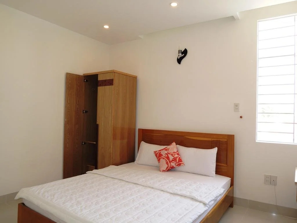 Lee Hotel