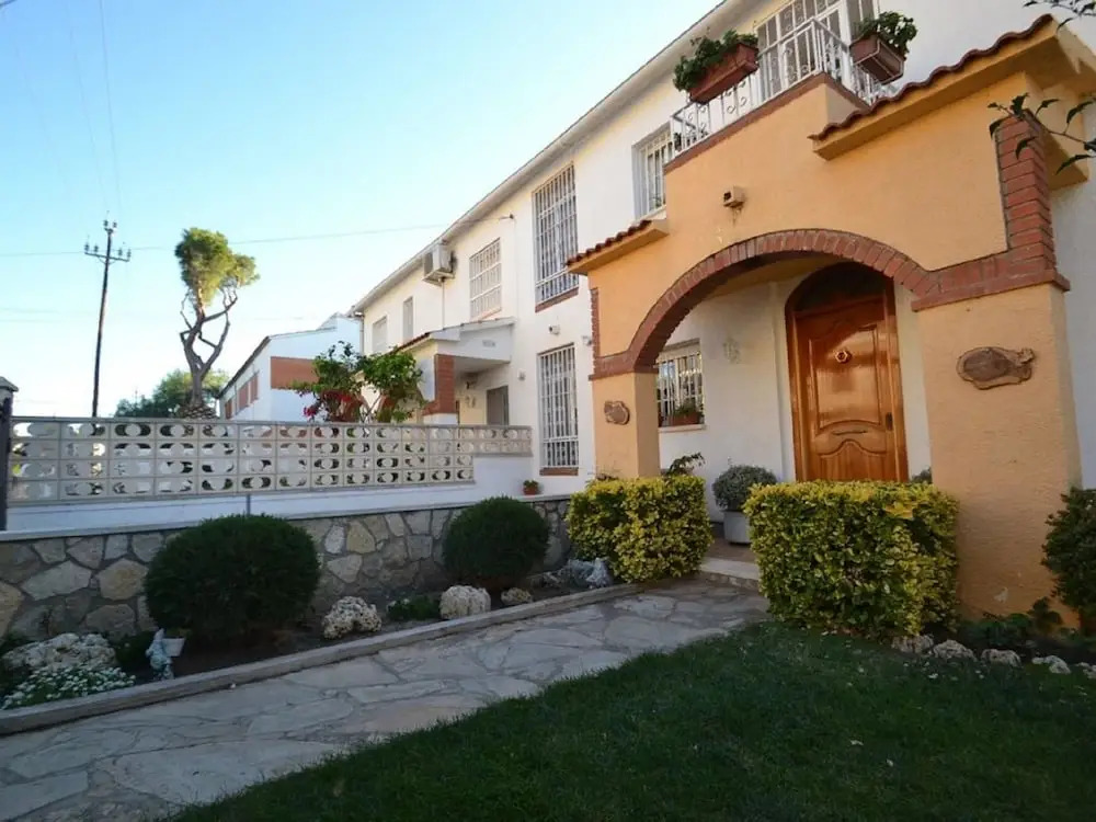 Casa Alonso Pinzón  - 111D