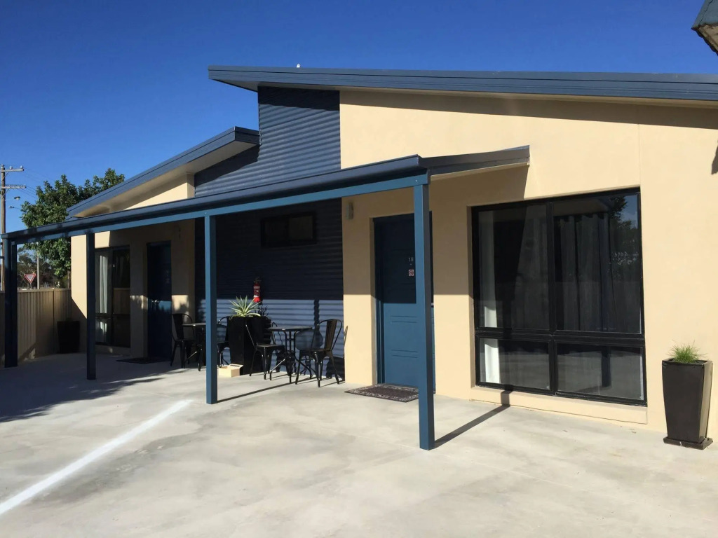 Junction Motel