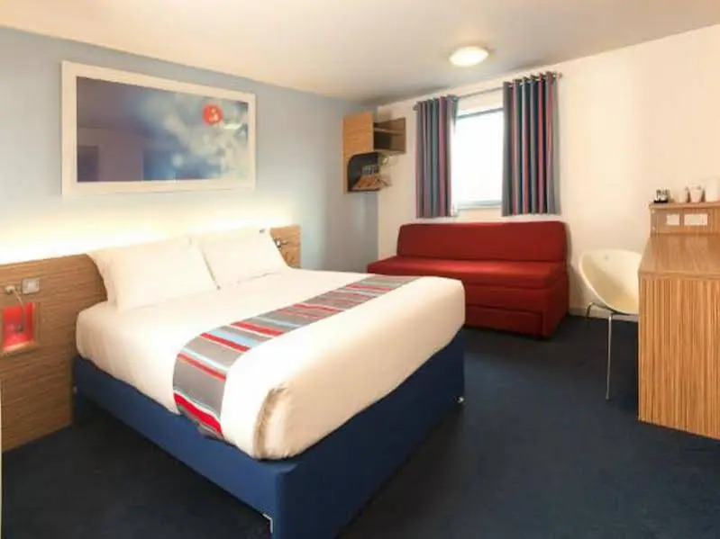 Travelodge Cardiff Atlantic Wharf Hotel