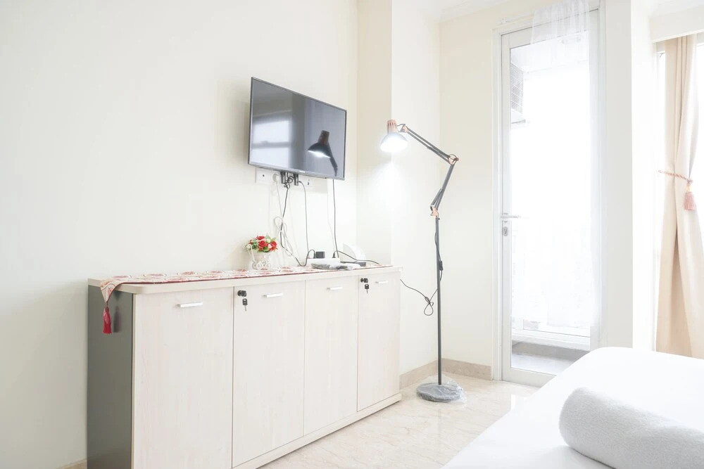 Wonderful And Cozy Designed Studio At Menteng Park Apartment