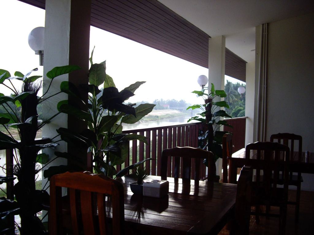 Srithongkul Riverside