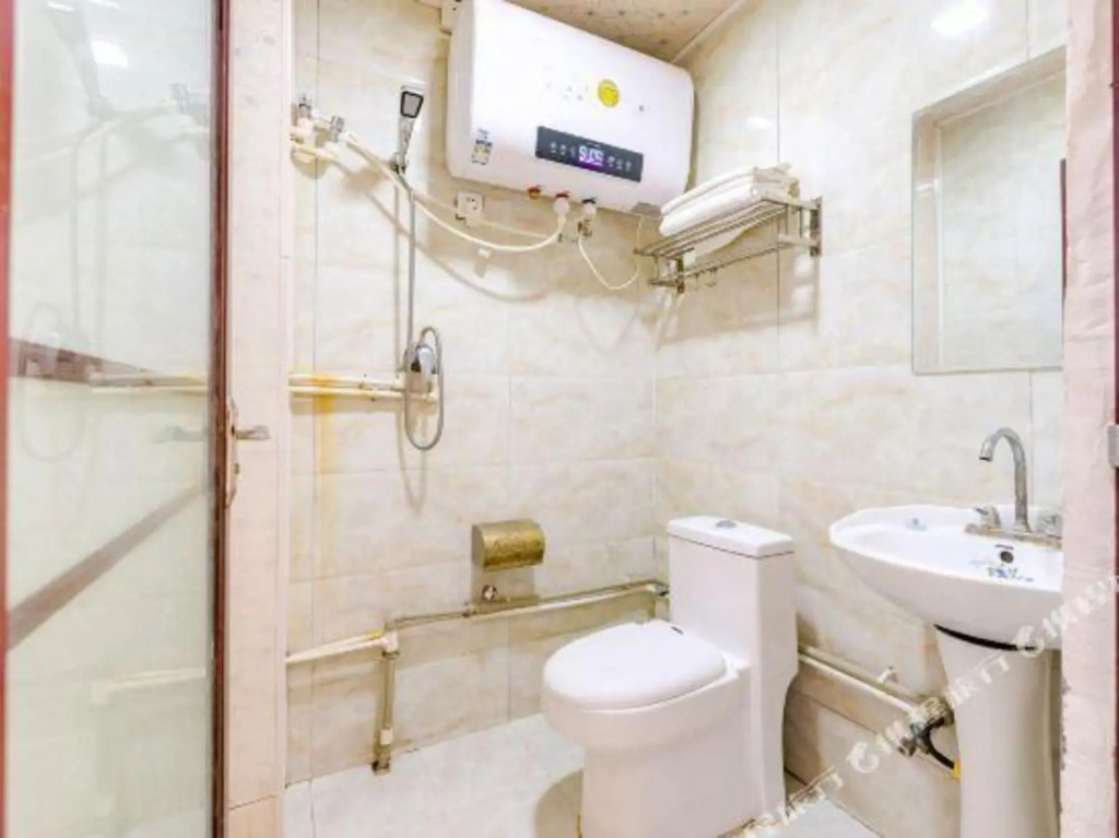 Zhumadian Shengxin Hotel