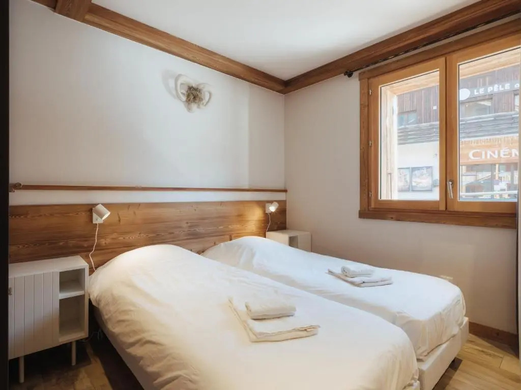 Appart 3★, 6 pers, terr. sud, centre La Clusaz, à 50m pistes, animaux admis - FR-1-304-190