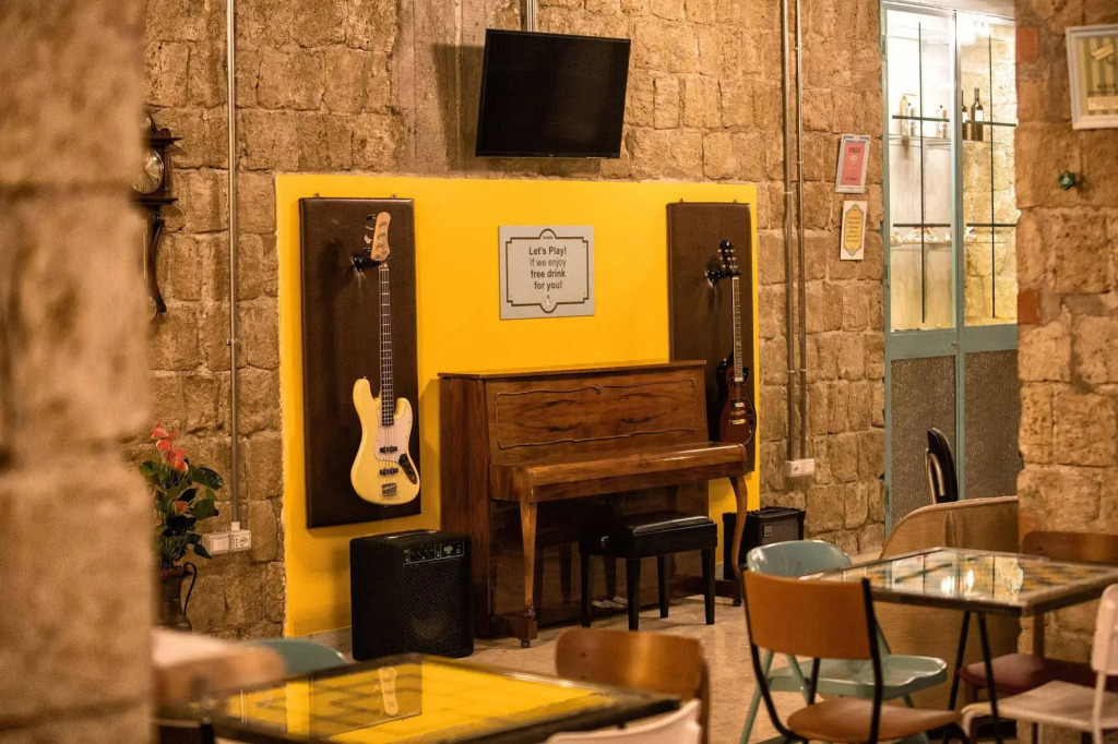 NeapolitanTrips Hotel