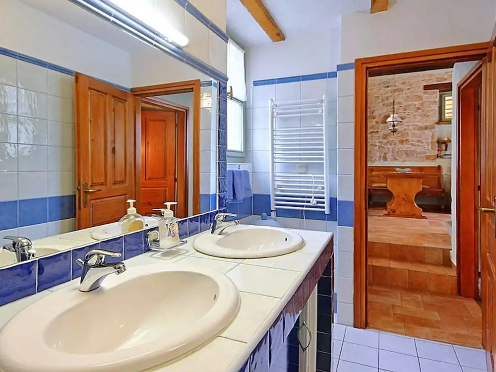 Cozy Holiday Home in Županici With Swimming Pool