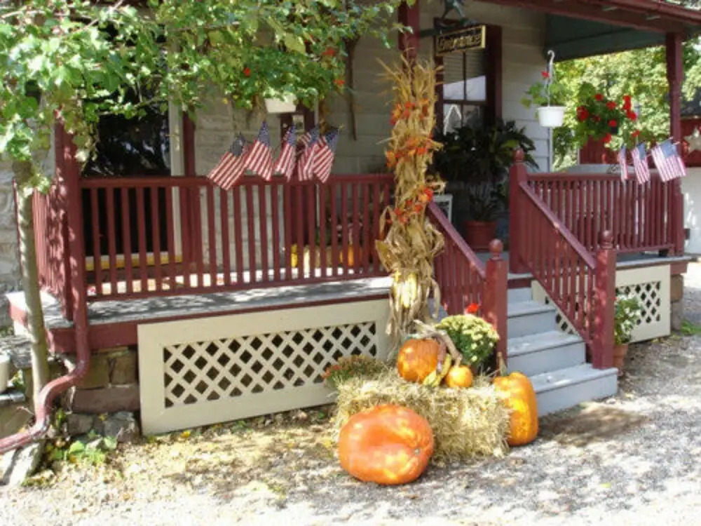 Country Hearth Bed & Breakfast