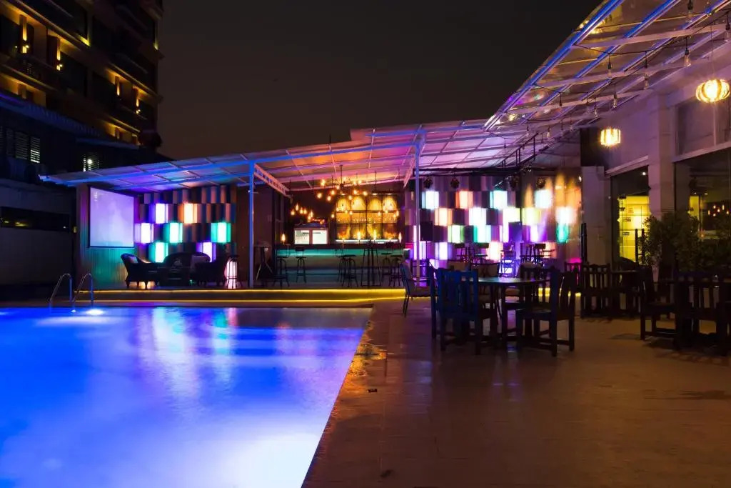 Ruean Phae Royal Park Hotel