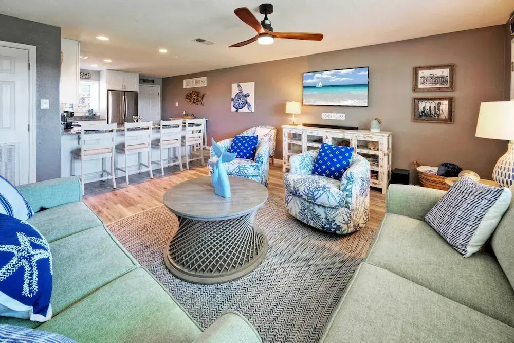 2BR Condo w/ Gulf Views, 2 Pools, Courts Blue Water Bliss by Avantstay