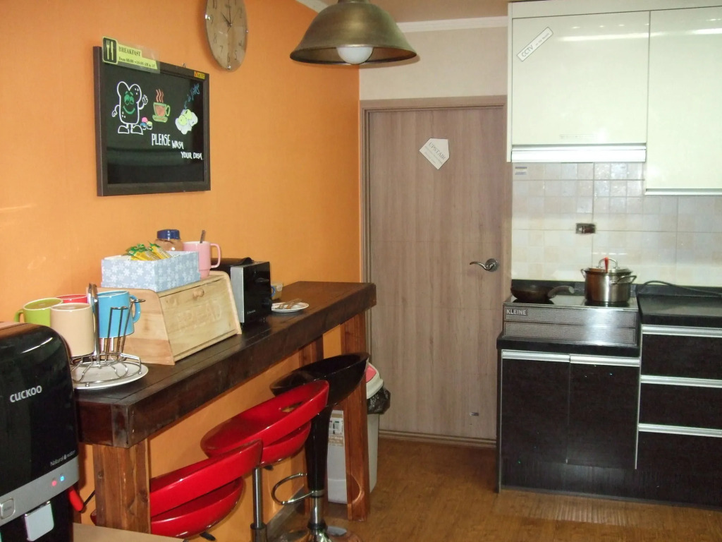 Birdsnest Hostel Hongdae Foreigner only