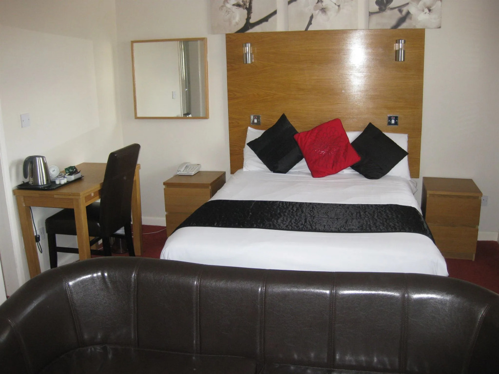 West Cliff Inn