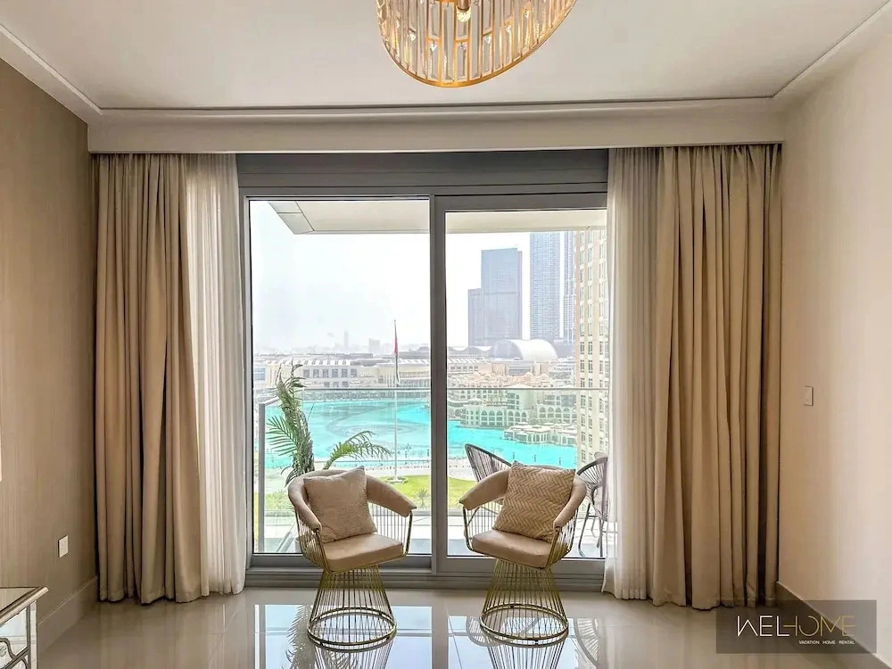 WelHome - Luxury Apt in Downtown with Burj Khalifa & Fountain View