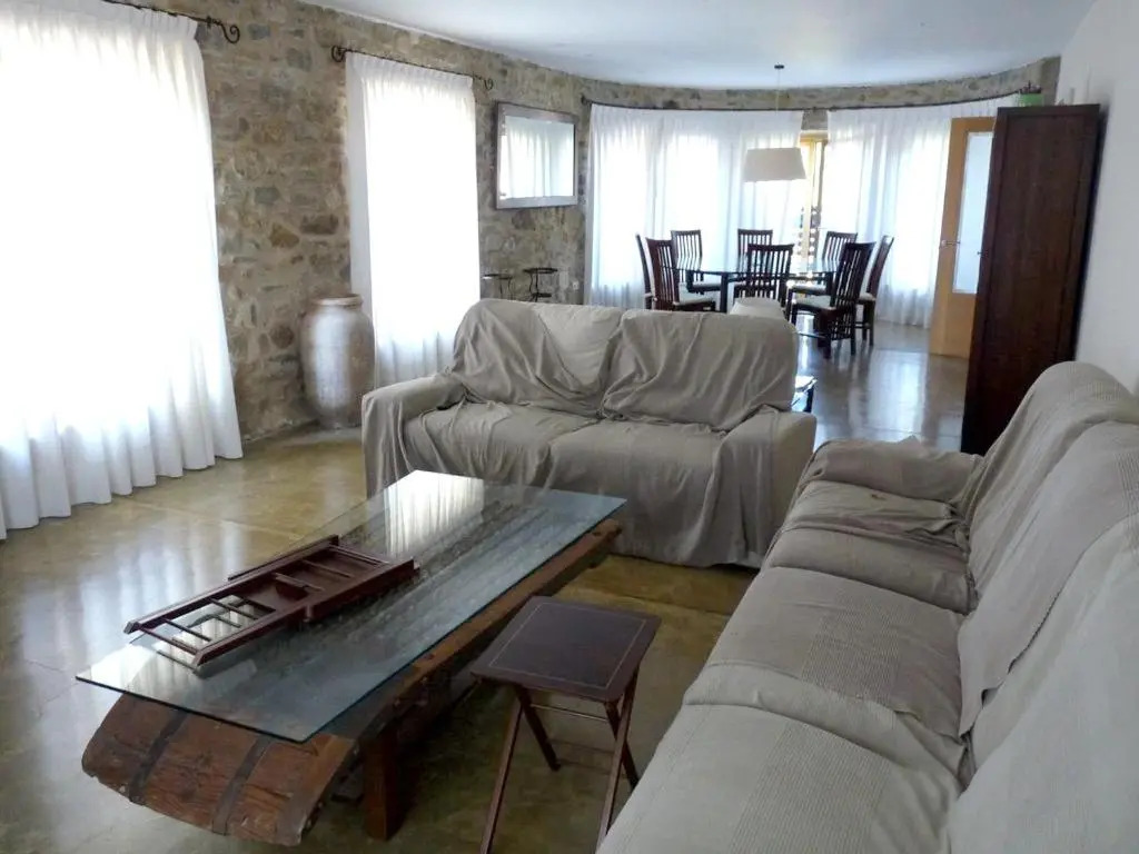 Villa with 4 bedrooms in Torroella de Montgri with wonderful mountain view private pool enclosed garden 700 m from the beach